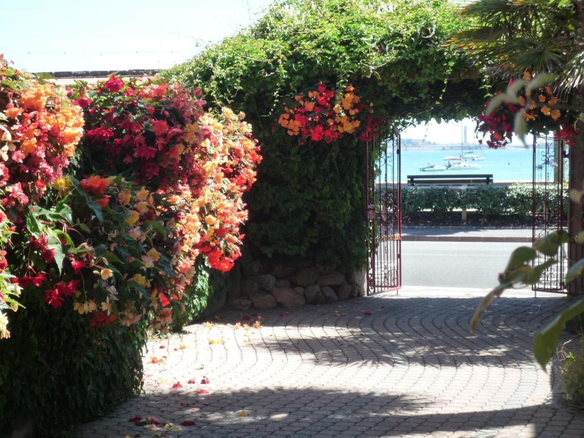 Panorama Guest House St Aubin ภายนอก รูปภาพ